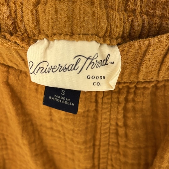 Universal Thread Shorts, Size Small - Picture 5 of 5